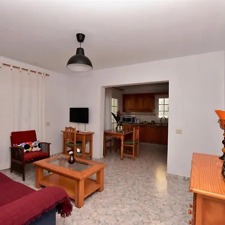 Apartment Marysol 5 Terrace With Sea Views, Close To The Sea Punta Mujeres